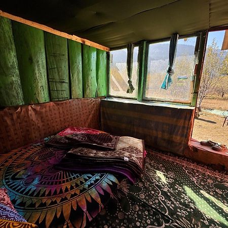 Hippy Hyde Kalga Hotel Kalgha Ngoại thất bức ảnh